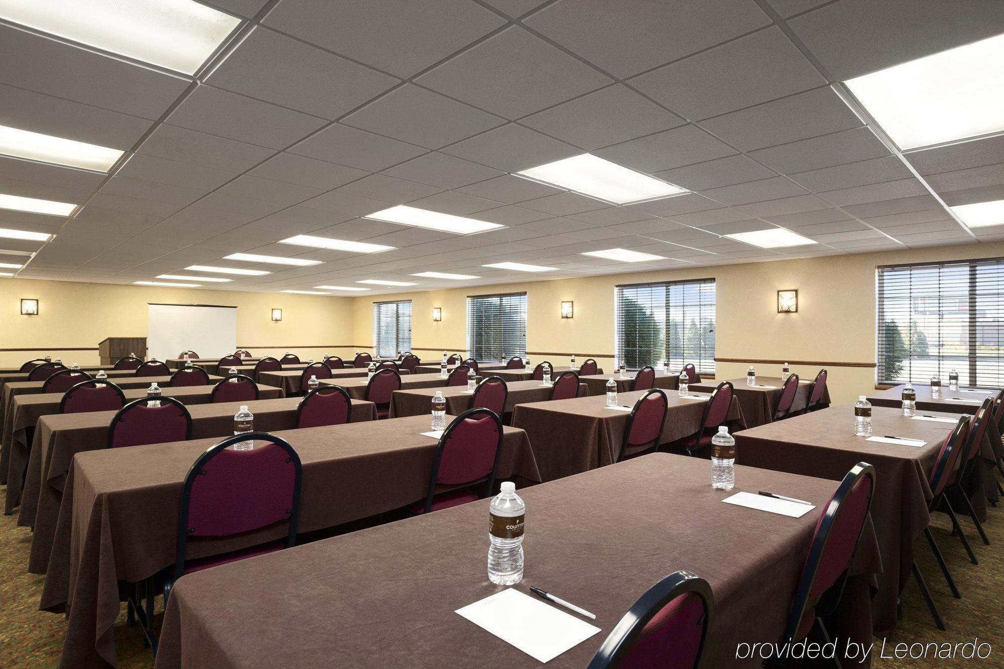 Country Inn & Suites By Radisson Bismarck Waterpark Luaran gambar